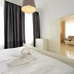 וילה Fuer 8 Personen Mit Kamin & Terrasse בולטנהאגן
