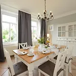 Fuer 8 Personen Mit Kamin & Terrasse וילה בולטנהאגן