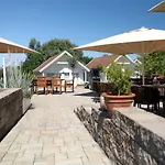 Fuer 8 Personen Mit Kamin & Terrasse