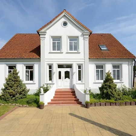 Fuer 8 Personen Mit Kamin & Terrasse וילה