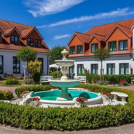 Villa Fuer 8 Personen Mit Kamin & Terrasse Boltenhagen (Ostseebad)