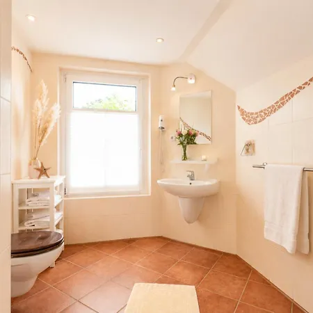 Fuer 8 Personen Mit Kamin & Terrasse *