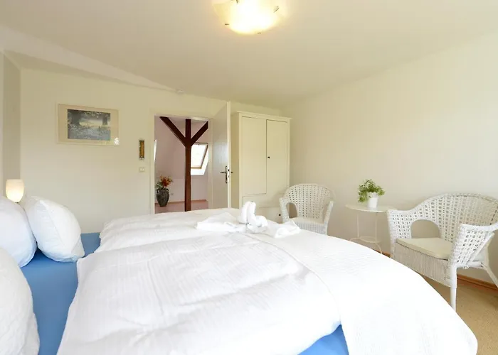 Villa Für 8 Personen Mit Kamin&terrasse *